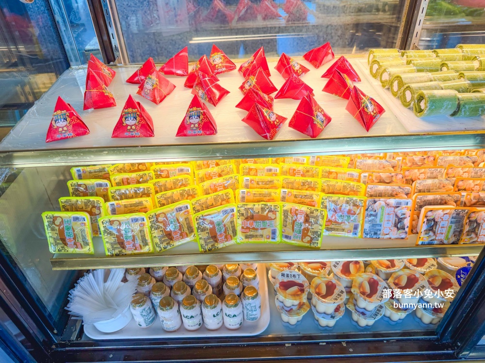 三重美食【羽葉麻辣火鍋】擁有一萬則評論超厲害火鍋吃到飽餐廳 三重美食【羽葉麻辣火鍋】擁有一萬則評論超厲害火鍋吃到飽餐廳