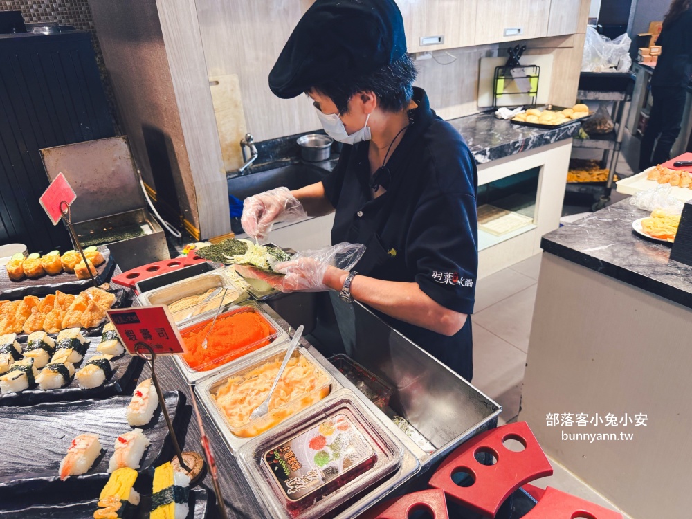 三重美食【羽葉麻辣火鍋】擁有一萬則評論超厲害火鍋吃到飽餐廳 三重美食【羽葉麻辣火鍋】擁有一萬則評論超厲害火鍋吃到飽餐廳