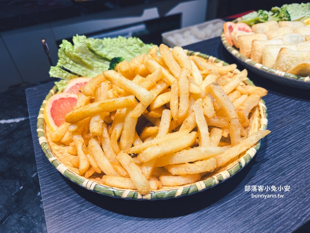 三重美食【羽葉麻辣火鍋】擁有一萬則評論超厲害火鍋吃到飽餐廳 三重美食【羽葉麻辣火鍋】擁有一萬則評論超厲害火鍋吃到飽餐廳