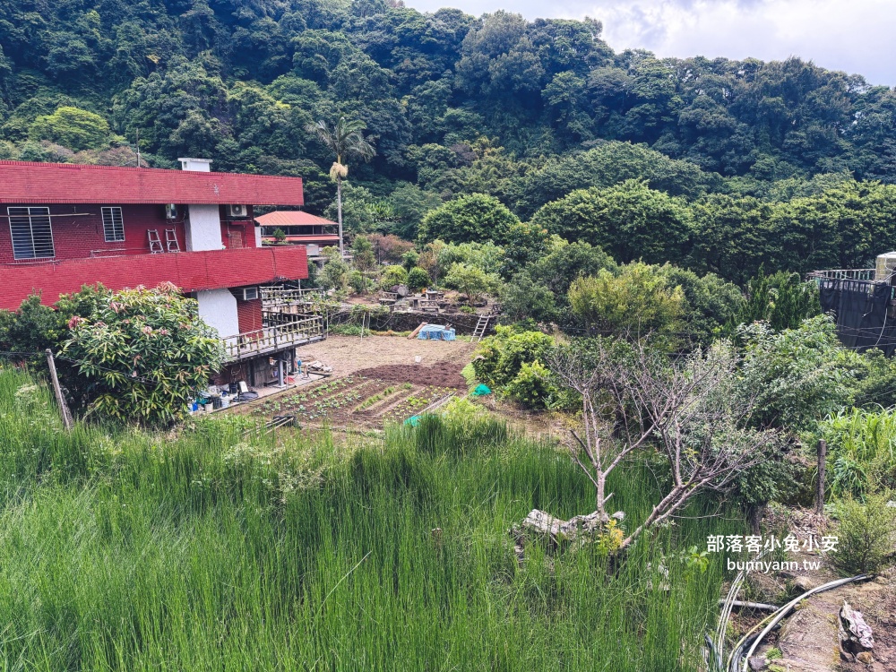 陽明山【草山觀瀑吊橋】從入口處到瀑布來回只要30分鐘輕鬆走