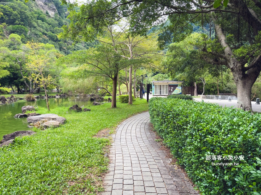 台北市【貴子坑生態園區】從入口處到遠山瞭望台來回只要30分鐘輕鬆走