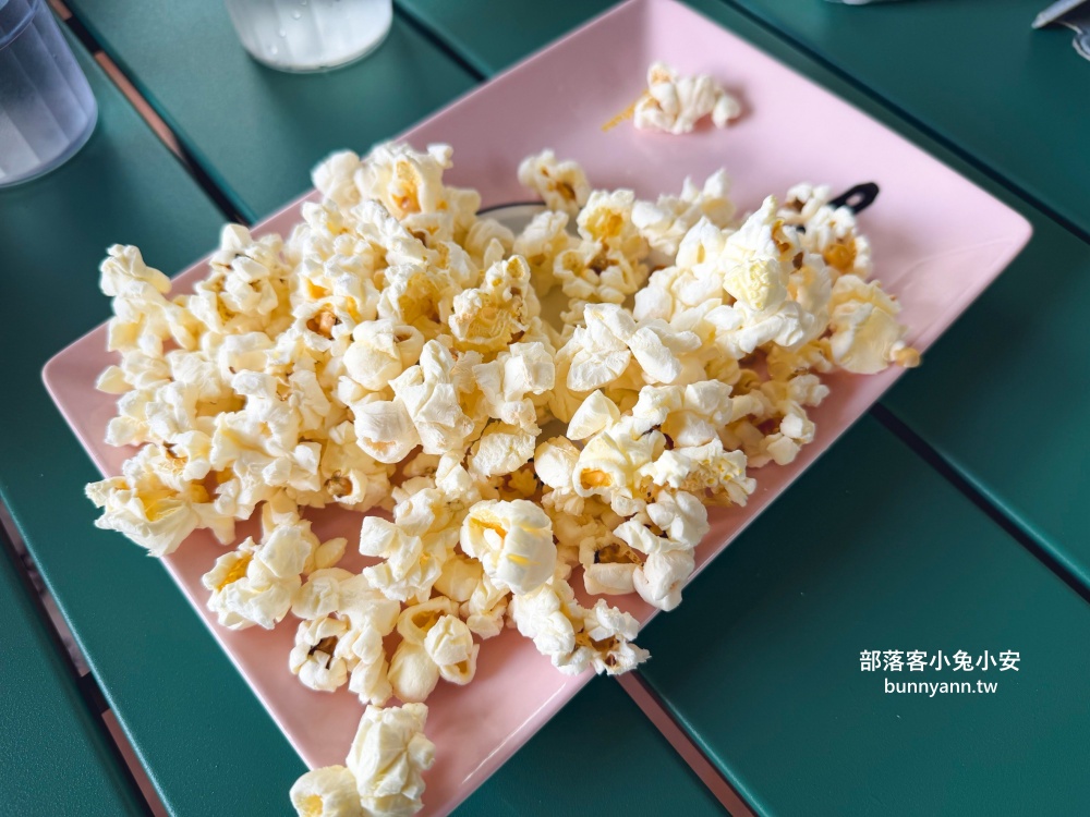 三峽最美的森林COFFEE長城溪森林，被森林包圍的河畔景觀咖啡廳