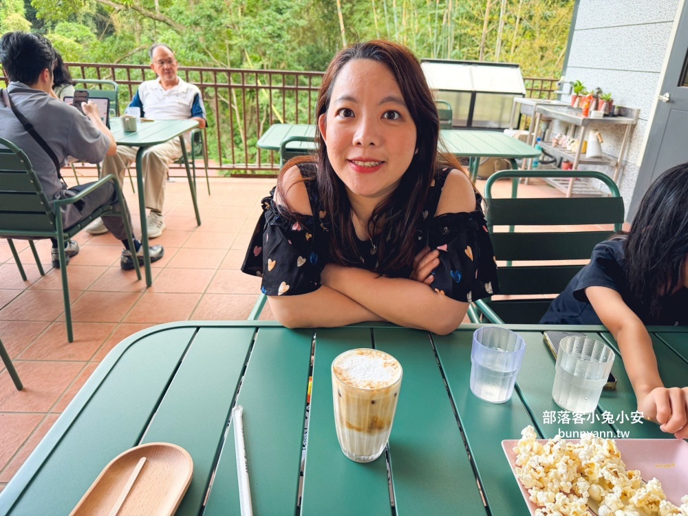 三峽最美的森林COFFEE長城溪森林，被森林包圍的河畔景觀咖啡廳