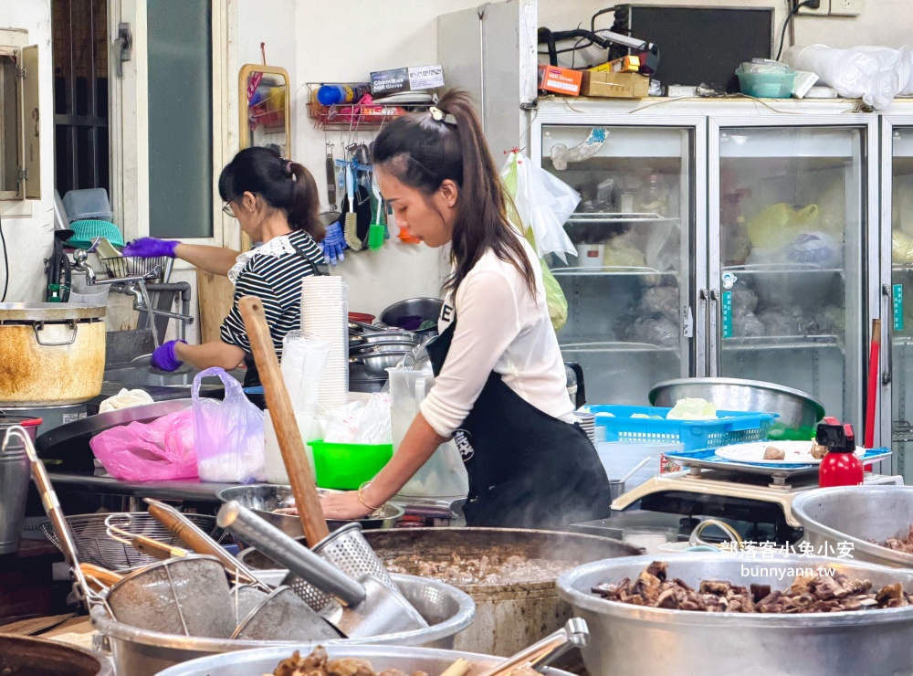 網路推薦【阿義羊肉爐】台中超狂的臉盆大鍋羊肉爐店家 網路推薦【阿義羊肉爐】台中超狂的臉盆大鍋羊肉爐店家