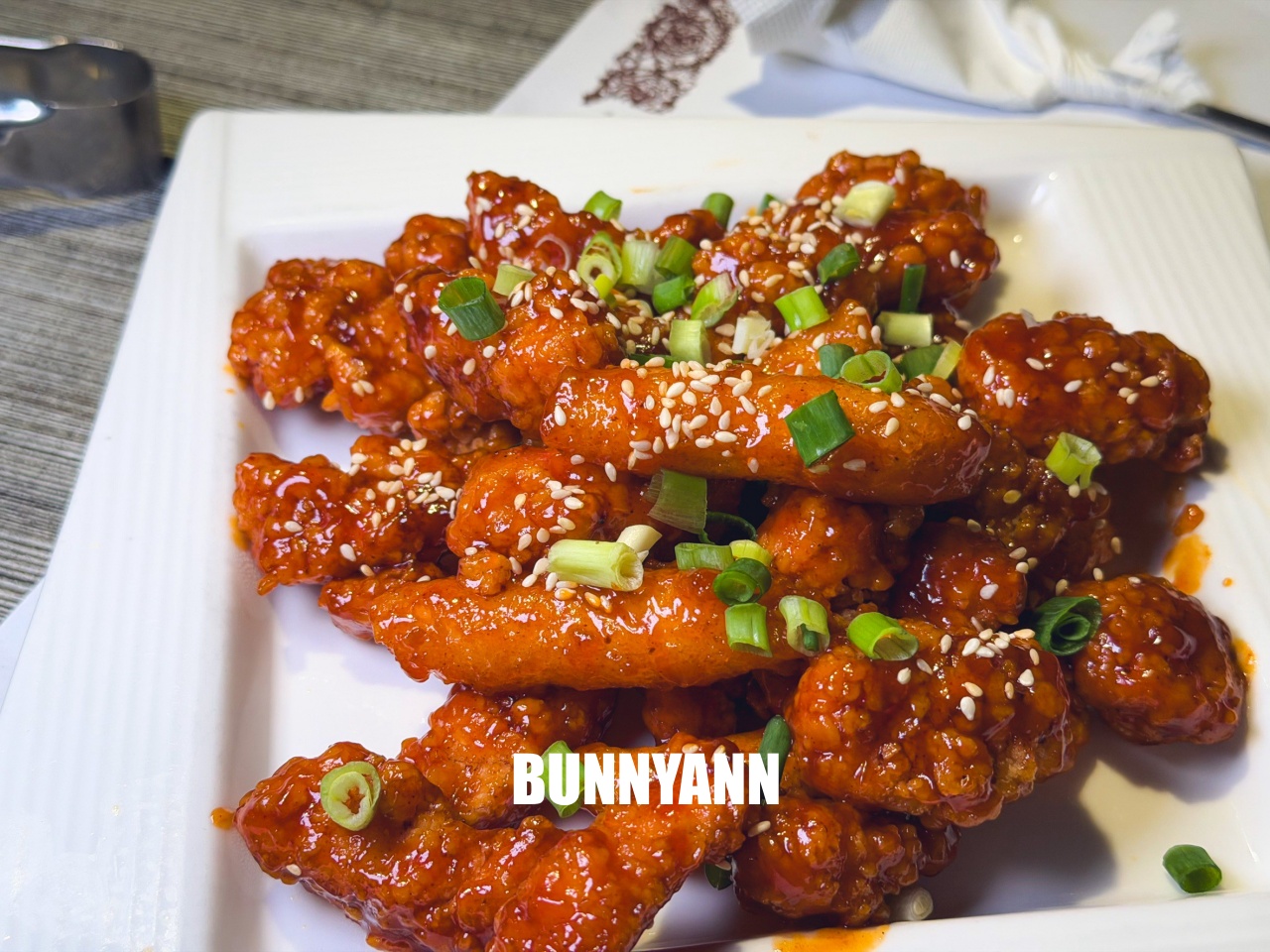 來自李多慧國家的美食!GG 季吉韓國美食餐飲房,老字號韓式餐廳,石鍋拌飯、炸雞、部隊鍋必點! 來自李多慧國家的美食!GG 季吉韓國美食餐飲房,老字號韓式餐廳,石鍋拌飯、炸雞、部隊鍋必點!