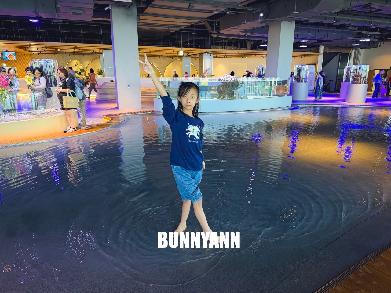 台中梧棲【台中海洋館】漁港旁非常熱門的室內親子水族館