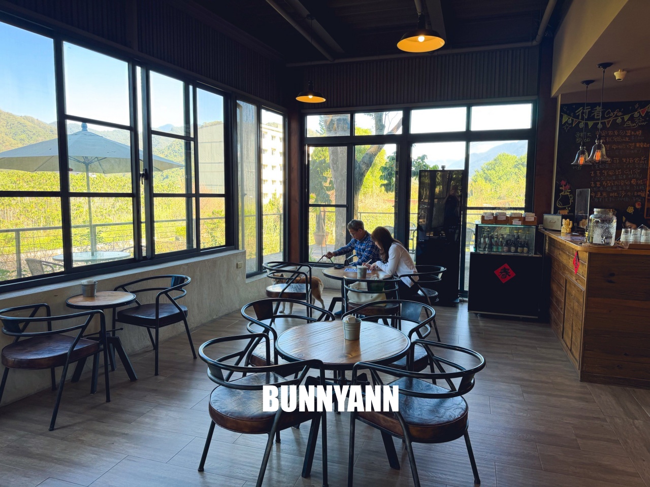 南投【行者咖啡】松柏崙步道上的森林系咖啡廳，療癒又好拍