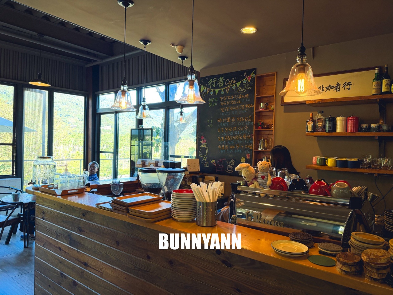 南投【行者咖啡】松柏崙步道上的森林系咖啡廳，療癒又好拍