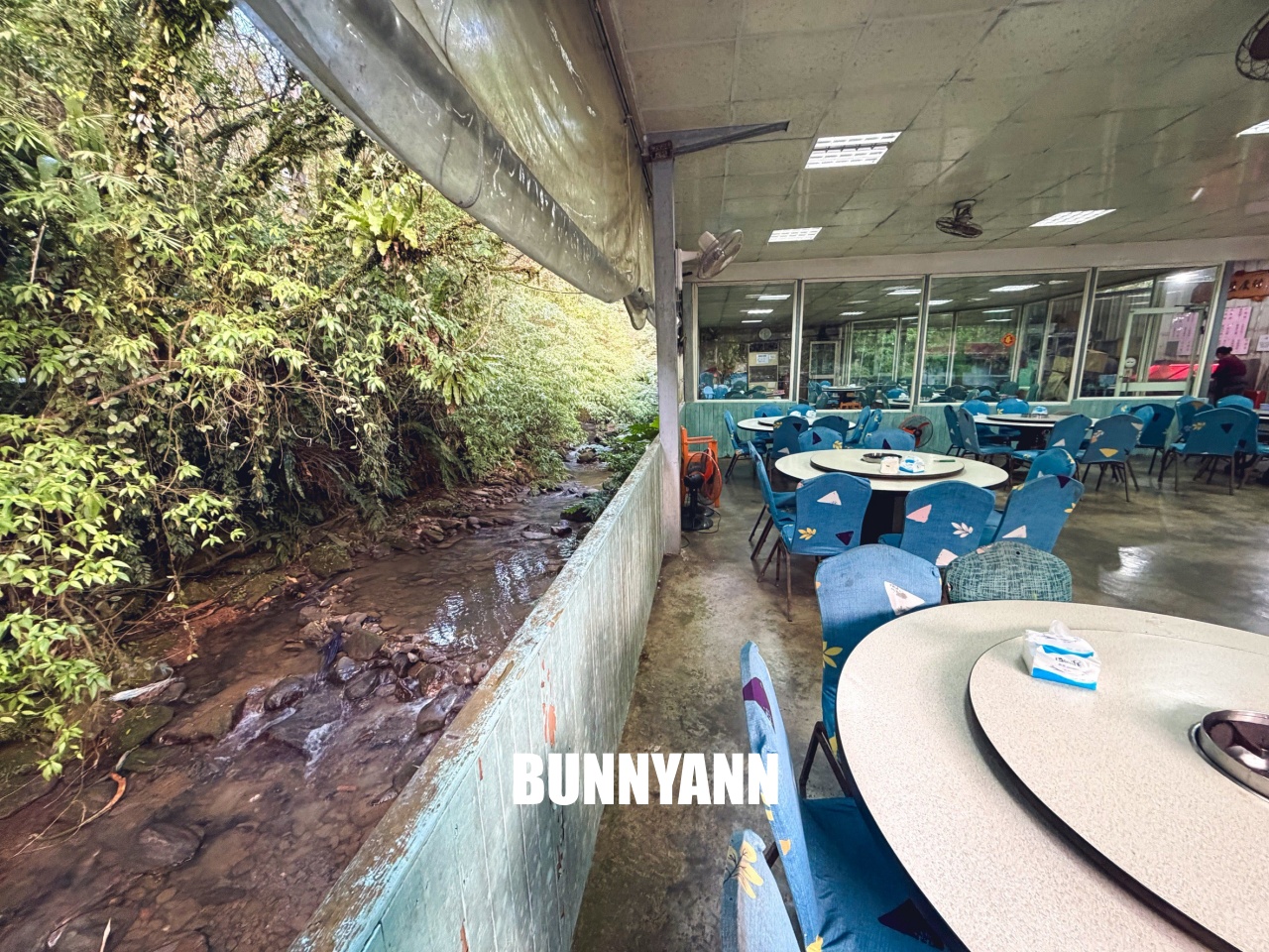 登山客推薦【檳榔村土雞城】每道菜100元起的小吃店 登山客推薦【檳榔村土雞城】每道菜100元起的小吃店