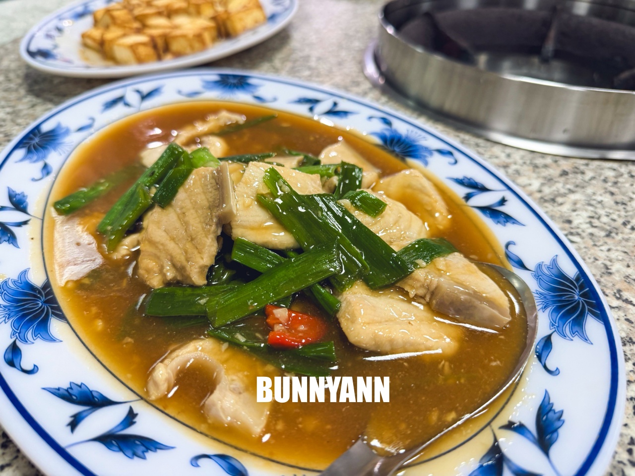 登山客推薦【檳榔村土雞城】每道菜100元起的小吃店 登山客推薦【檳榔村土雞城】每道菜100元起的小吃店