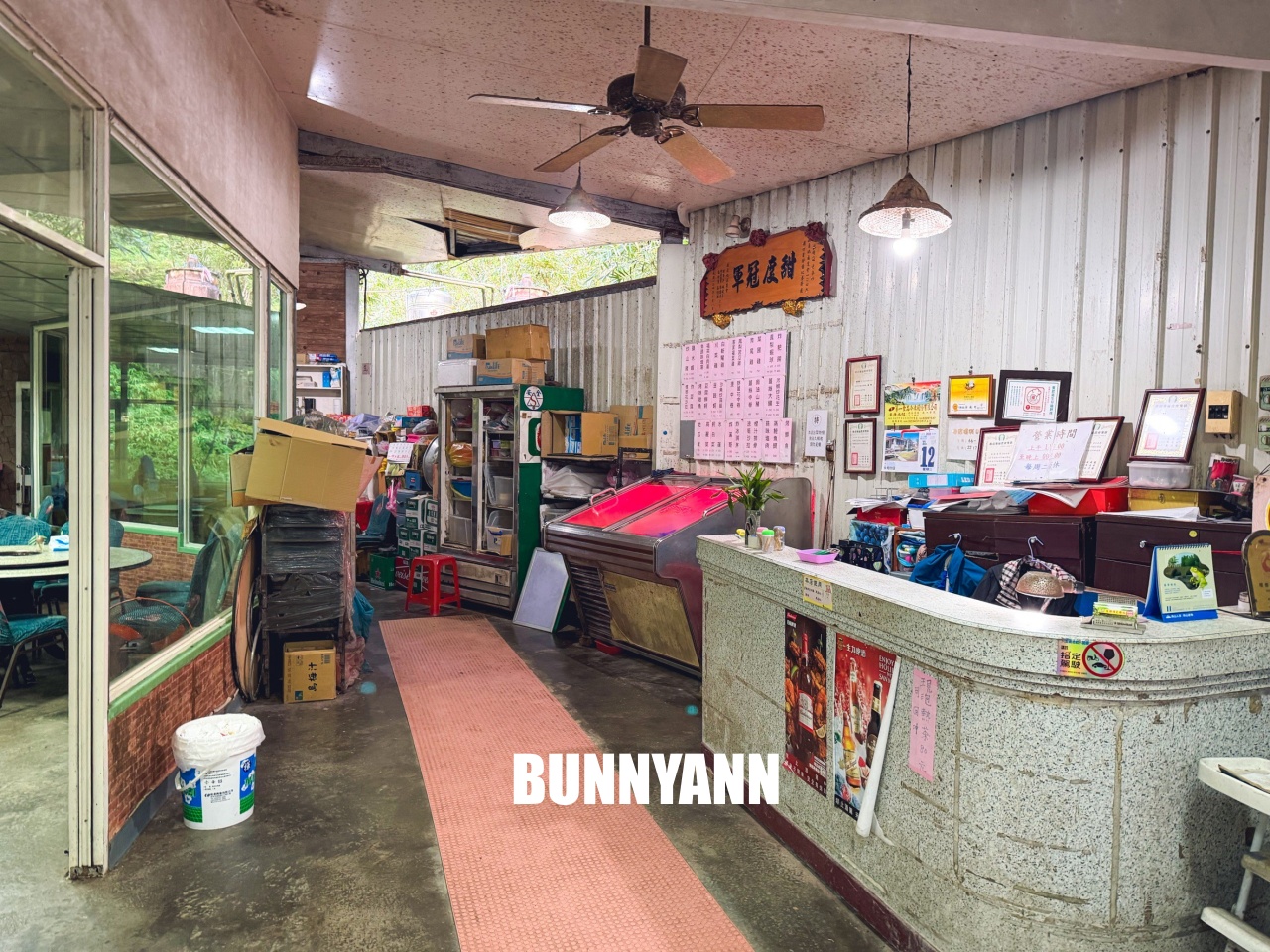 登山客推薦【檳榔村土雞城】每道菜100元起的小吃店 登山客推薦【檳榔村土雞城】每道菜100元起的小吃店