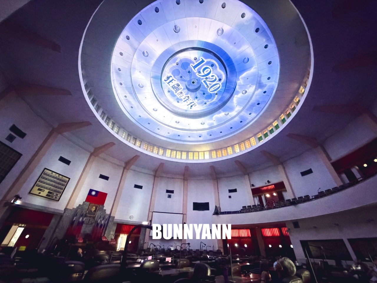 台中【立法院民主議政園區】最吸引人的立法院、地方議會、參政會全部免費參觀