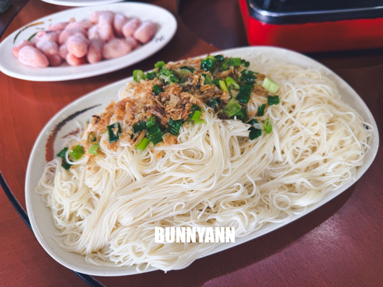 桃園【臺灣番鴨牧場大江店】隱身小路內的好吃薑母鴨店，超大餐廳適合團客聚餐推薦