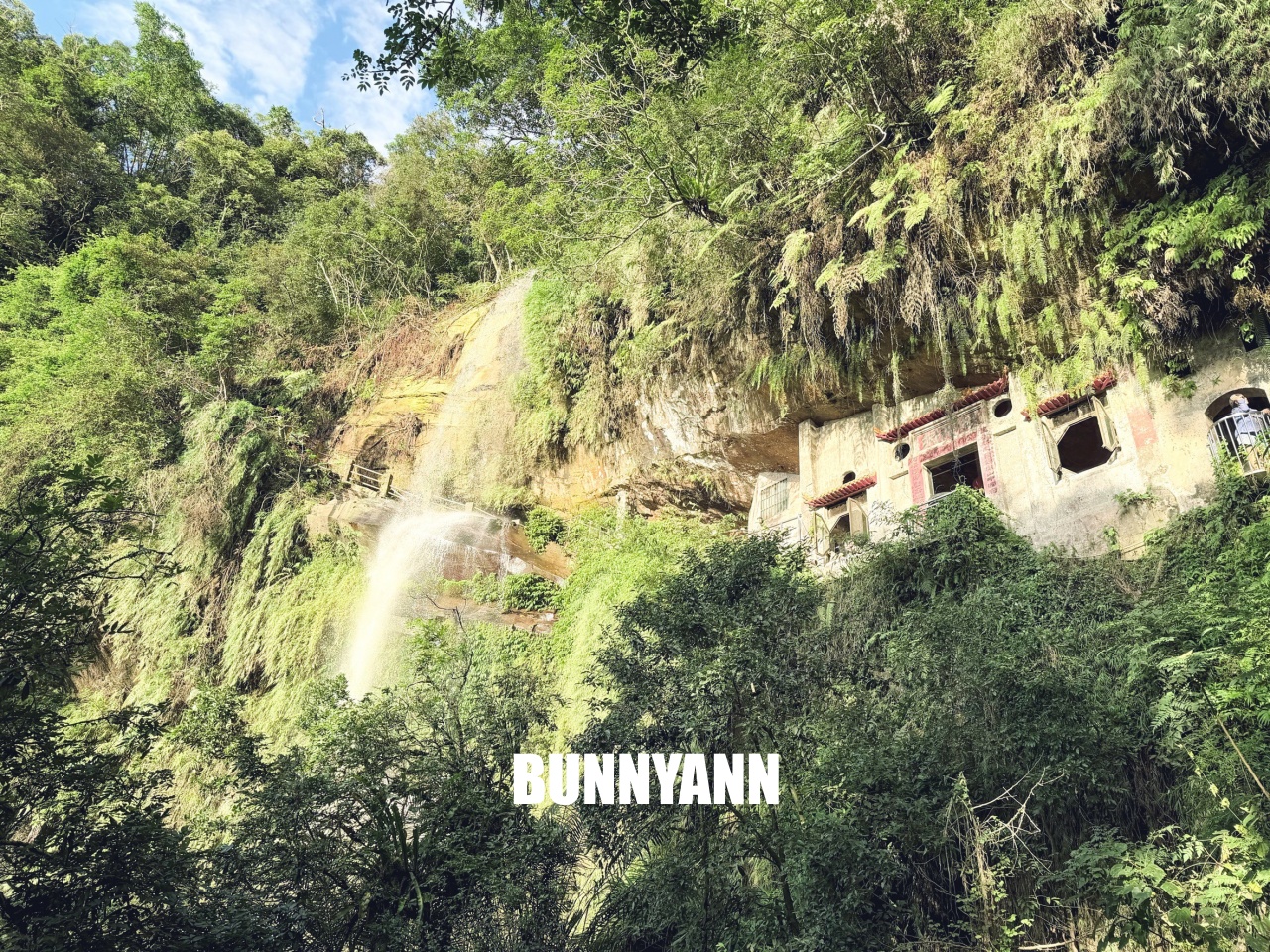 新北【銀河洞越嶺登山步道】下車只要15分鐘,輕鬆欣賞瀑布與水濂洞奇景 新北【銀河洞越嶺登山步道】下車只要15分鐘,輕鬆欣賞瀑布與水濂洞奇景