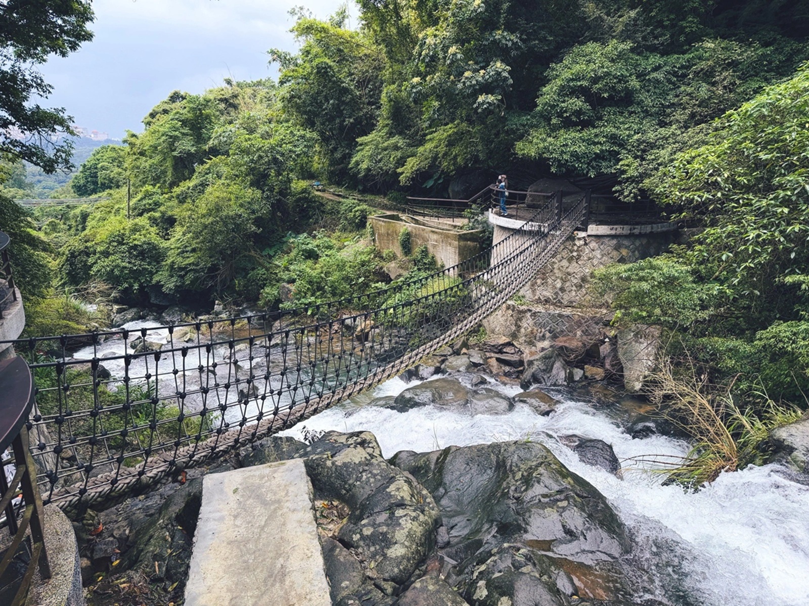 草山觀瀑吊橋
