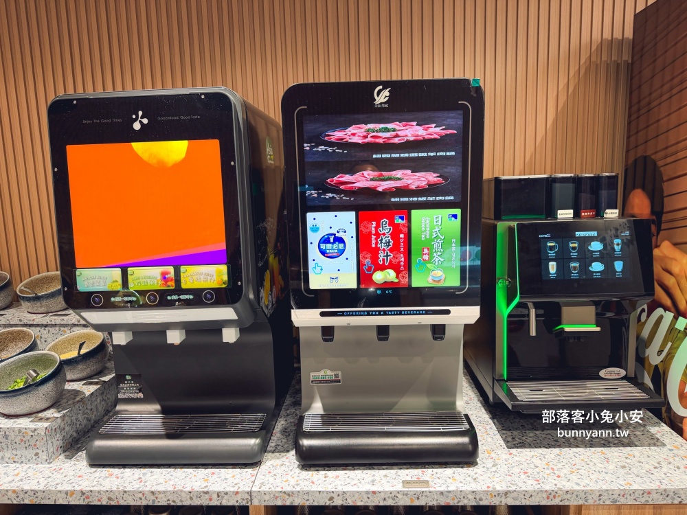 桃園【売鍋中壢龍岡店】超高CP值火鍋店，冰淇淋跟小菜隨你吃！