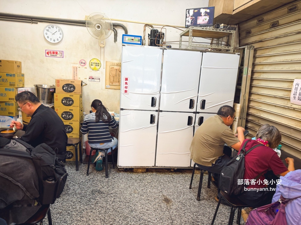 台北【樂業麵線】綜合大腸蚵仔麵線一賣好幾個年頭