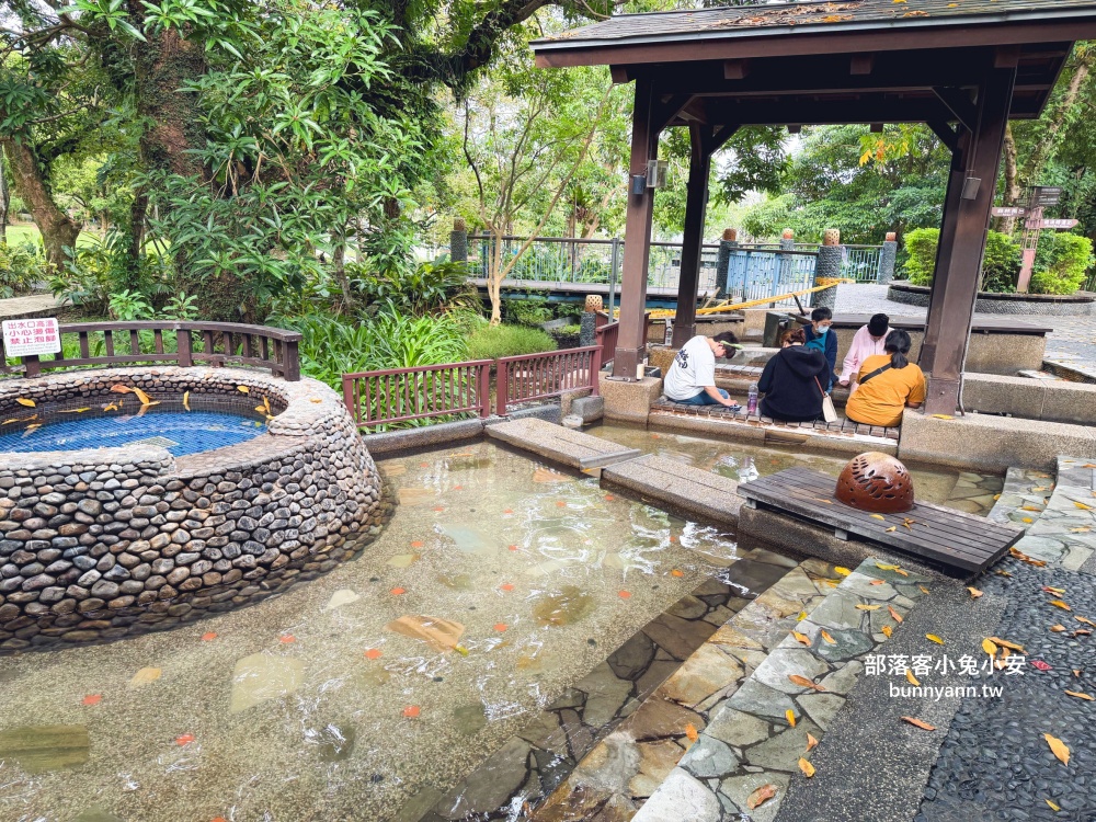 宜蘭【礁溪溫泉公園】從入口處到溫泉足湯來回只要20分鐘輕鬆走