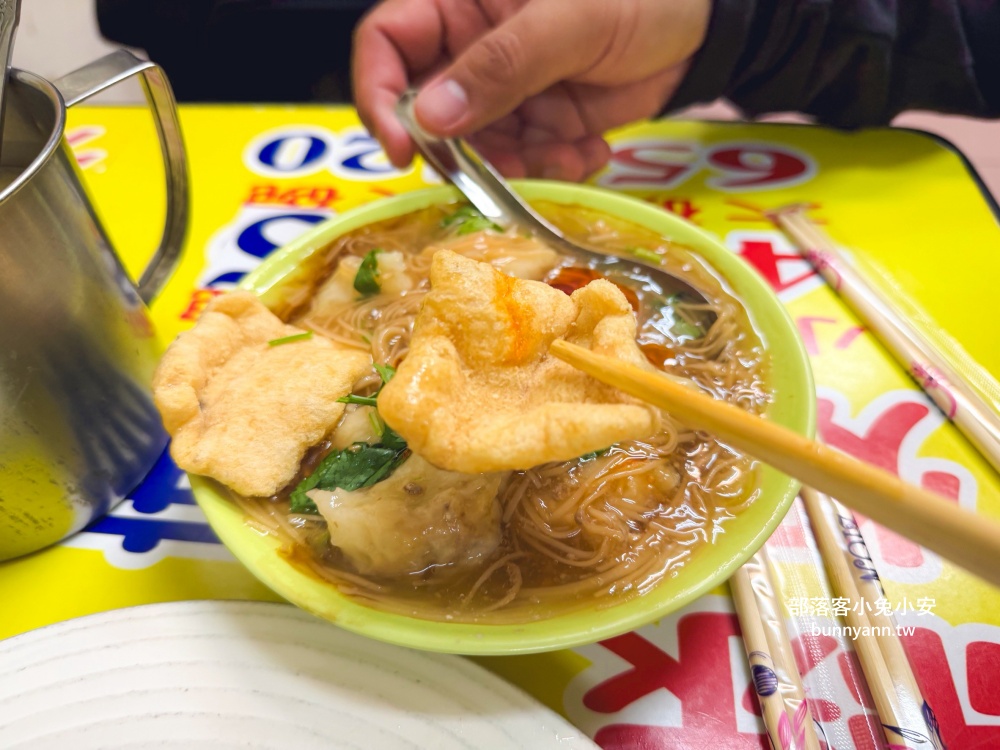 三沙灣「麥克麵線」超級特別的魚漿包大腸羹，好吃又平價。