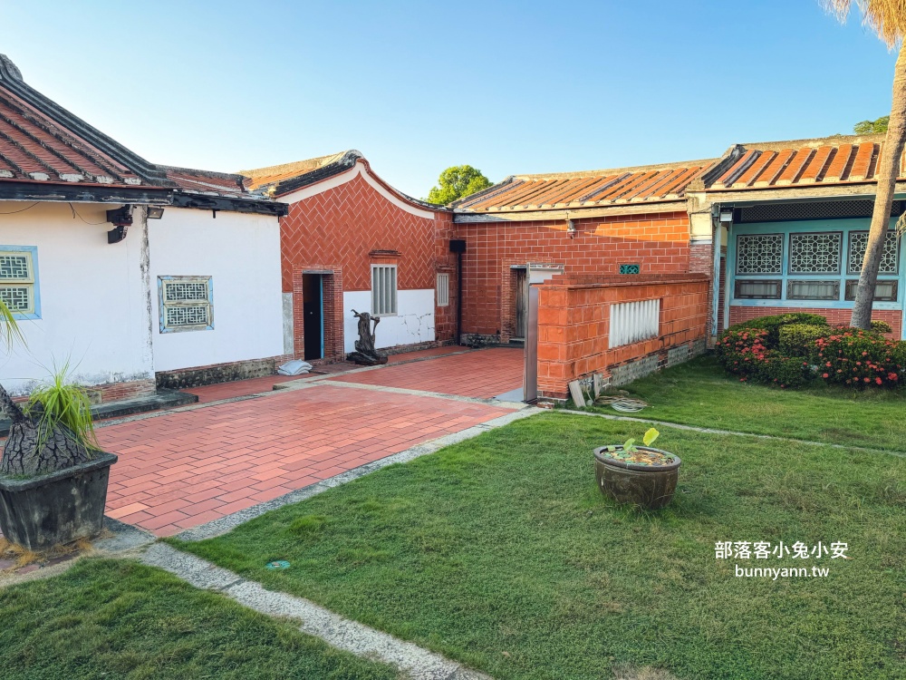 台中【霧峰林家宮保第園區】最大特色就是園區內古色古香三合院與戲台真好拍照 台中【霧峰林家宮保第園區】最大特色就是園區內古色古香三合院與戲台真好拍照