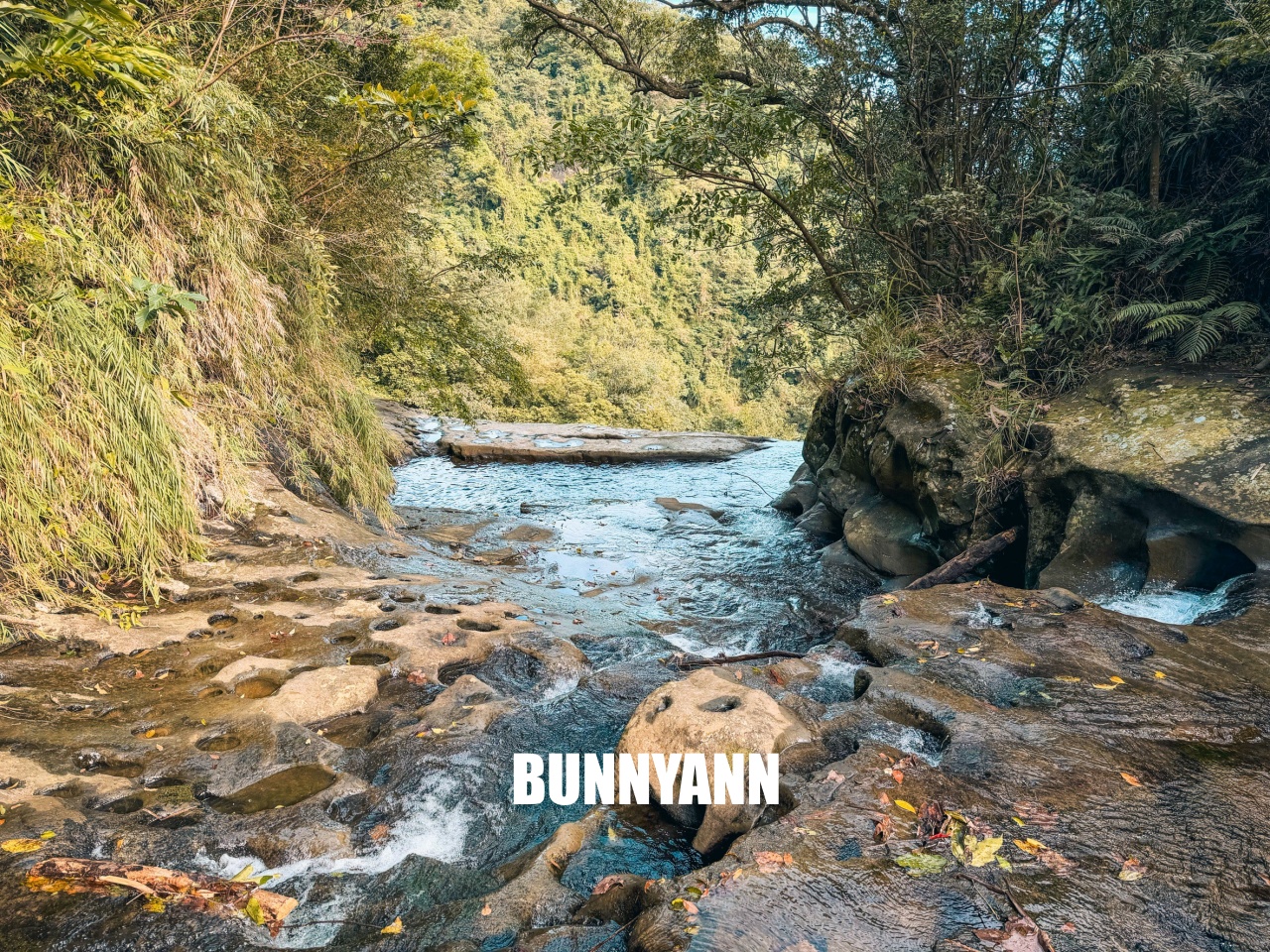 新北市【三貂嶺瀑布步道】挑戰摩天瀑布與枇杷洞瀑布，絕美洞穴水濂洞，入門等級登山步道。