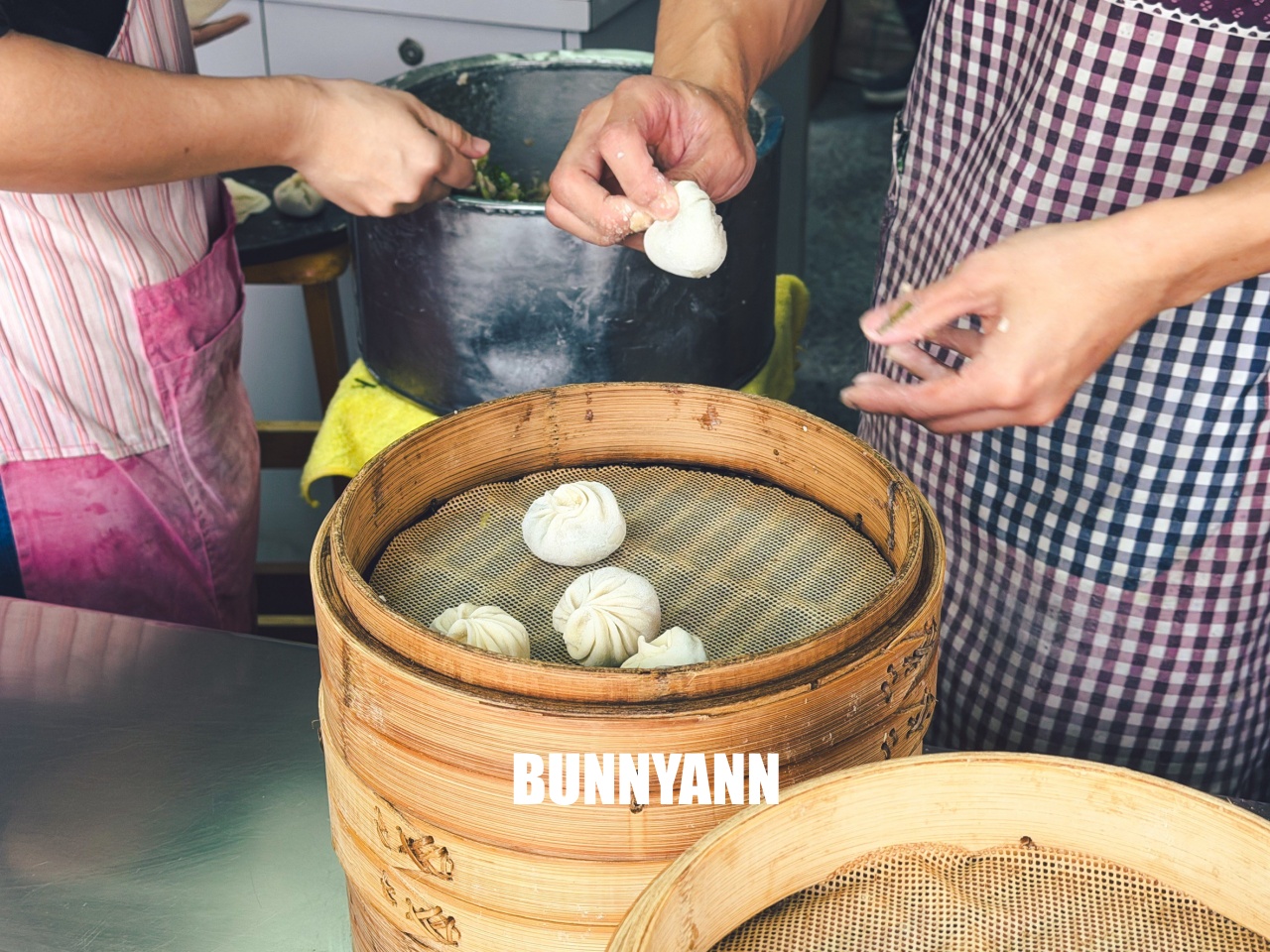 宜蘭【正好鮮肉小籠湯包】宜蘭必吃三大湯包之一，皮薄爆汁滿滿三星蔥超甜。