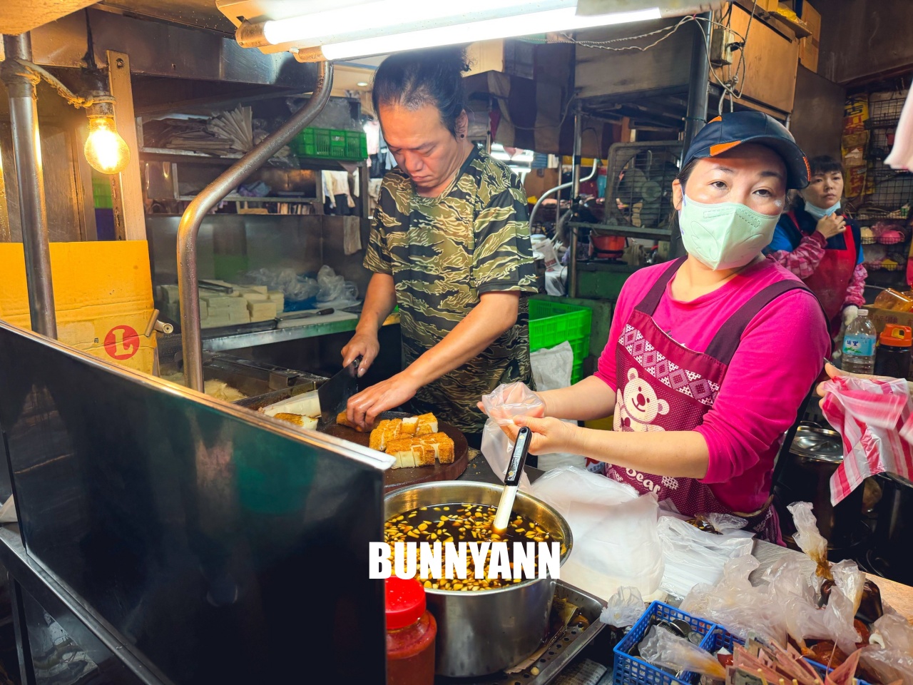 板橋【高記生炒魷魚】板橋慈惠宮周圍超人氣排隊老店，生炒魷魚跟蘿蔔糕超好吃