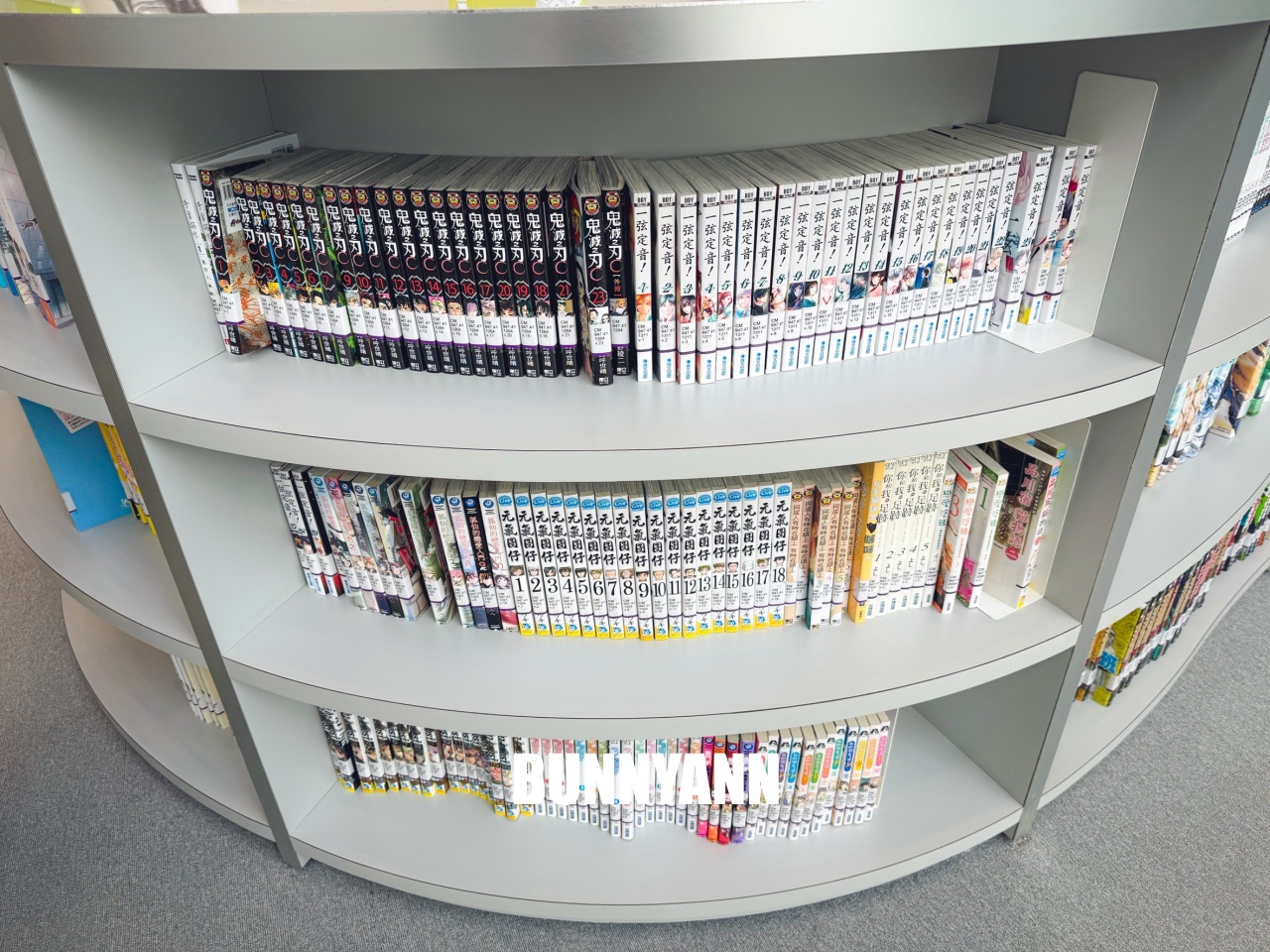 台中【臺中綠美圖】絕美公園中的圖書館,白色森林、雲朵閱讀區、親子停車全攻略。 台中【臺中綠美圖】絕美公園中的圖書館,白色森林、雲朵閱讀區、親子停車全攻略。