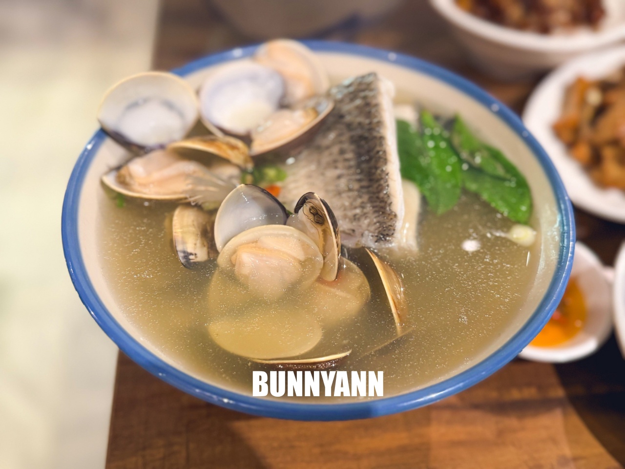 新店【超人鱸魚】人氣版清燉文蛤鱸魚湯一賣數十個年頭 新店【超人鱸魚】人氣版清燉文蛤鱸魚湯一賣數十個年頭