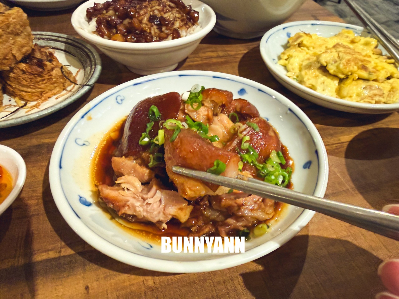 新店【超人鱸魚】人氣版清燉文蛤鱸魚湯一賣數十個年頭 新店【超人鱸魚】人氣版清燉文蛤鱸魚湯一賣數十個年頭