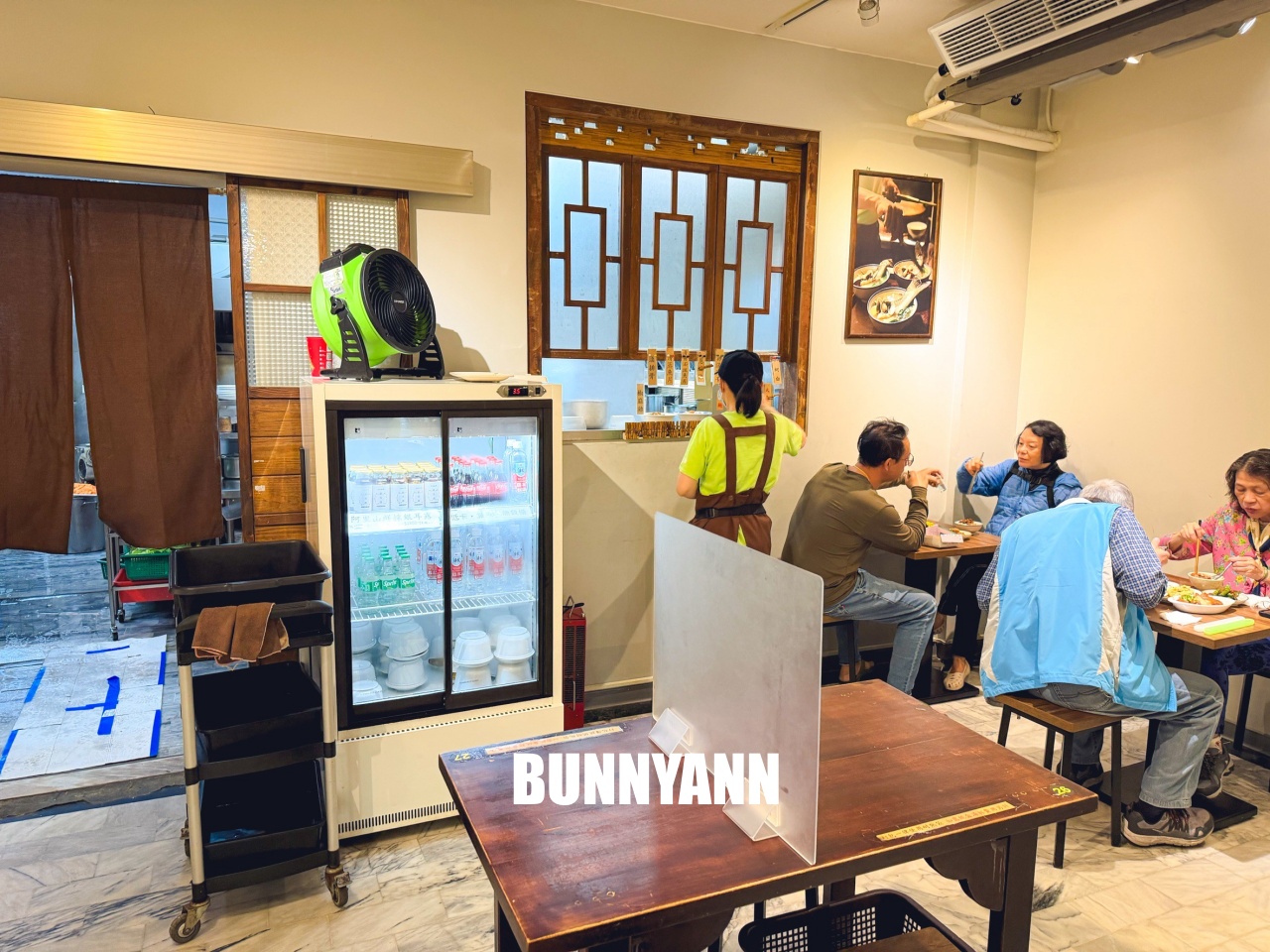 新店【超人鱸魚】人氣版清燉文蛤鱸魚湯一賣數十個年頭 新店【超人鱸魚】人氣版清燉文蛤鱸魚湯一賣數十個年頭