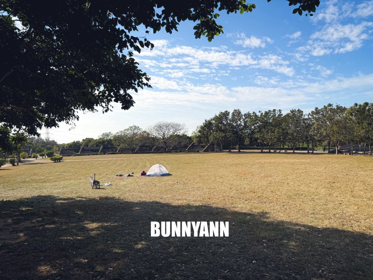 台中親子【台中都會公園】草地野餐、騎腳踏車、放風箏，免門票一日遊攻略。