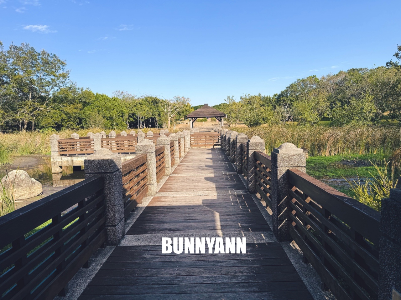台中親子【台中都會公園】草地野餐、騎腳踏車、放風箏,免門票一日遊攻略。 台中親子【台中都會公園】草地野餐、騎腳踏車、放風箏,免門票一日遊攻略。