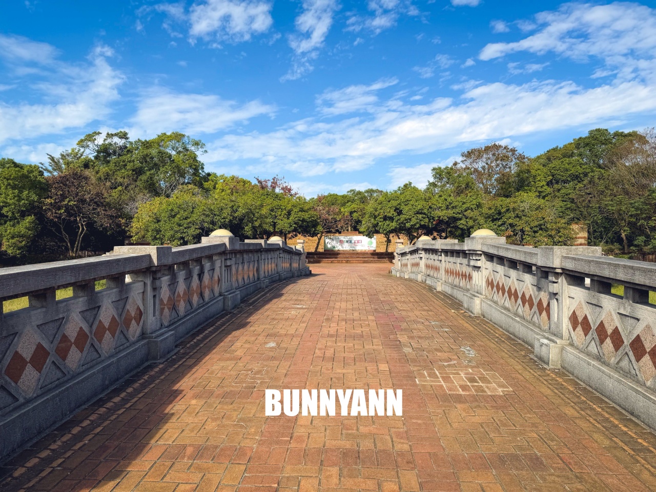 台中親子【台中都會公園】草地野餐、騎腳踏車、放風箏,免門票一日遊攻略。 台中親子【台中都會公園】草地野餐、騎腳踏車、放風箏,免門票一日遊攻略。