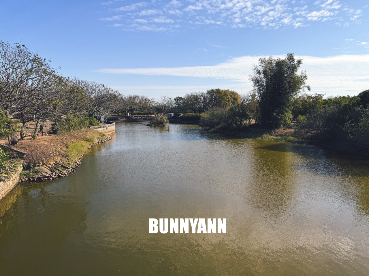 台中親子【台中都會公園】草地野餐、騎腳踏車、放風箏,免門票一日遊攻略。 台中親子【台中都會公園】草地野餐、騎腳踏車、放風箏,免門票一日遊攻略。