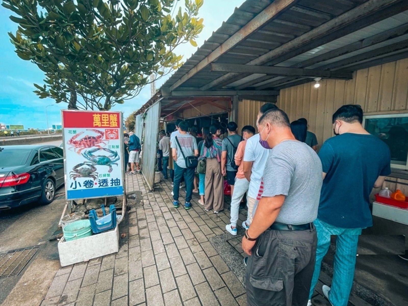 【阿嬌萬里蟹】不分平日假日吃螃蟹都要等兩個小時