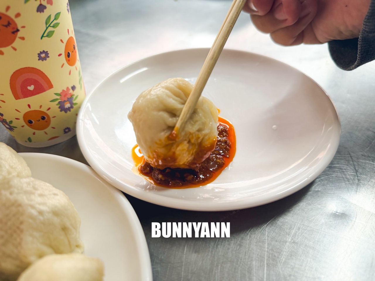 蘆洲信義豆漿，現蒸小籠包一粒只要10元，在地人激推的銅板價超強早餐店！