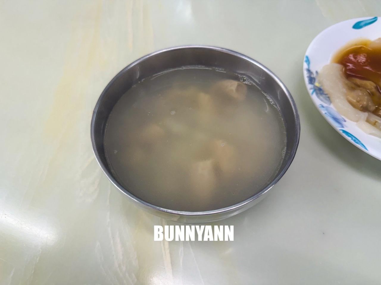 台北劍潭肉圓王，連女神林志玲也大推，500碗入選的高CP值清蒸肉圓！