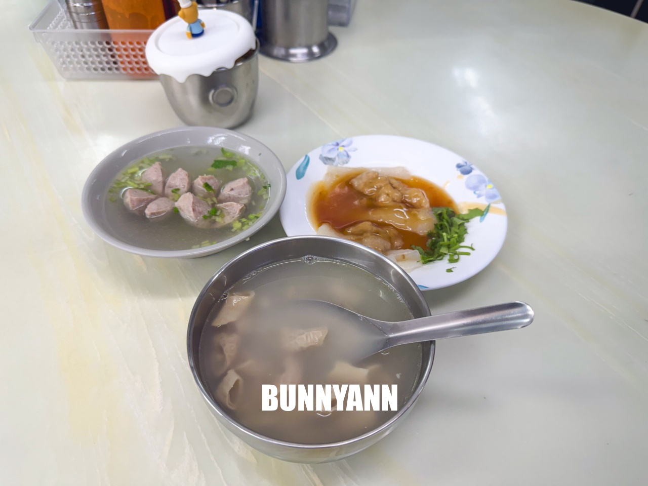 台北劍潭肉圓王，連女神林志玲也大推，500碗入選的高CP值清蒸肉圓！