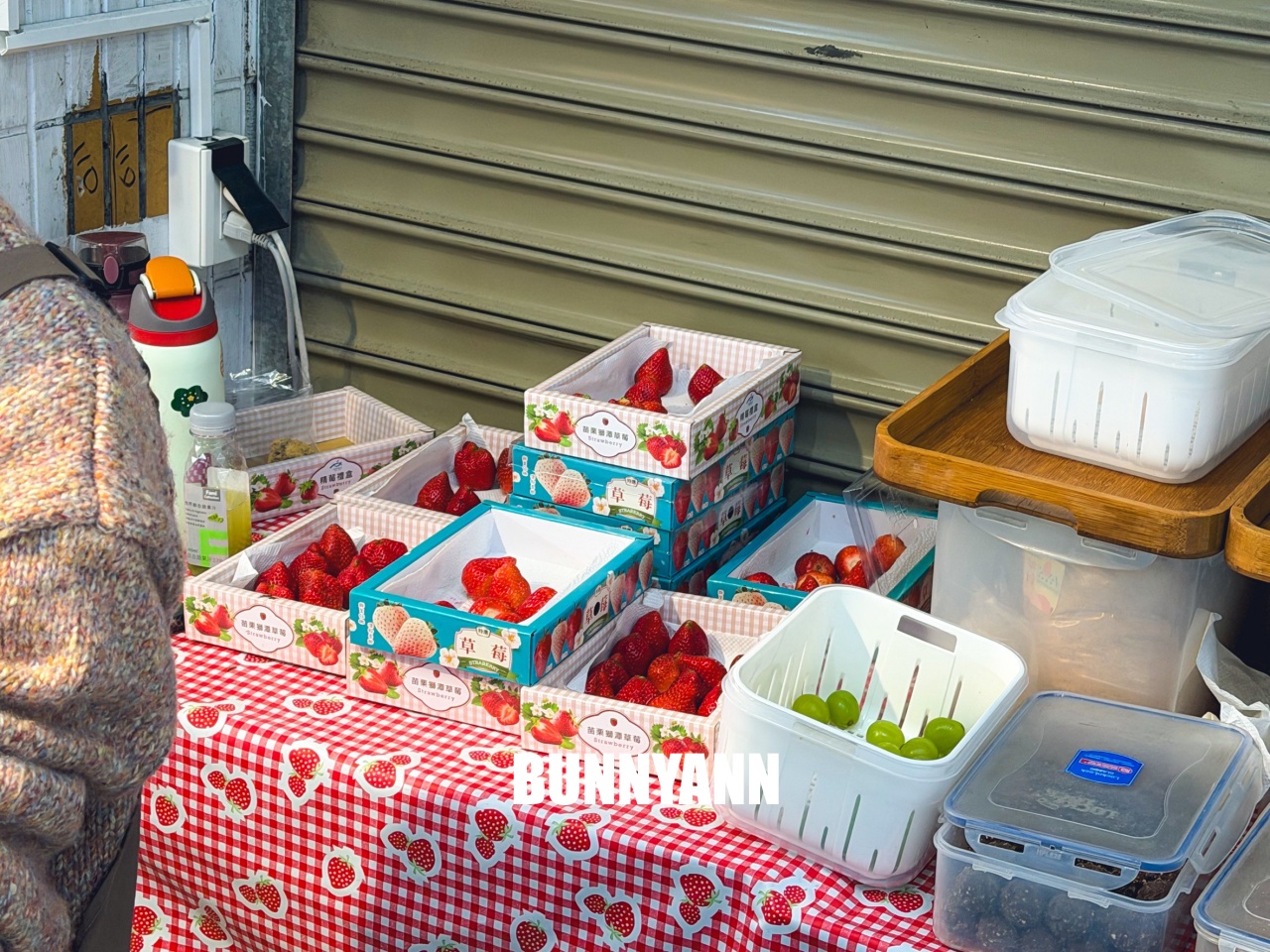 蘆洲美食【幸福麻糬春と秋】季節限定草莓大福與麝香葡萄，傳統手工麻糬超欠吃！