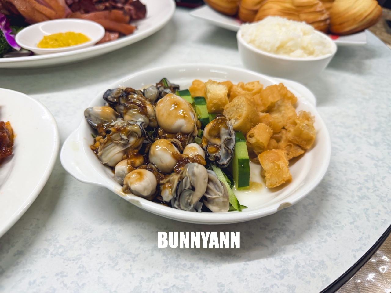 台北美食【湘鼎坊】經國先生御廚操刀！超狂砂鍋魚頭750元吃到撐，熱炒CP值高到嚇人。