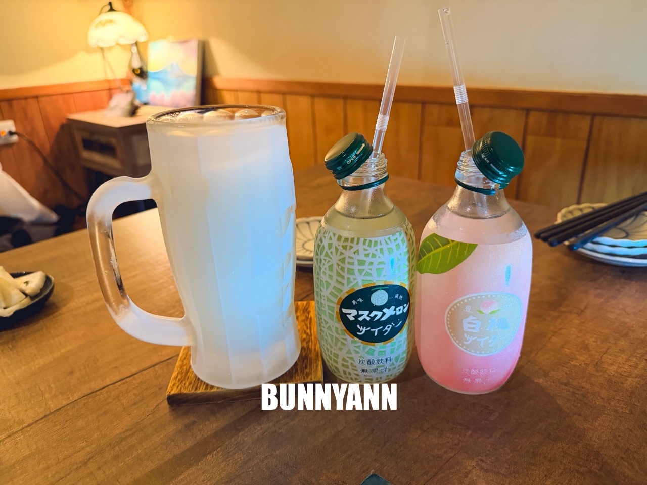 新北美食》終於衷魚，新莊巷弄內超人氣日式丼飯，滿滿生魚片太犯規，濃厚昭和復古風情！