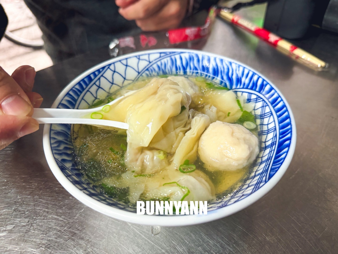 宜蘭美食農權路炸醬麵，在地人也排隊的雙醬麵，香濃又大碗只要40元CP值超高！