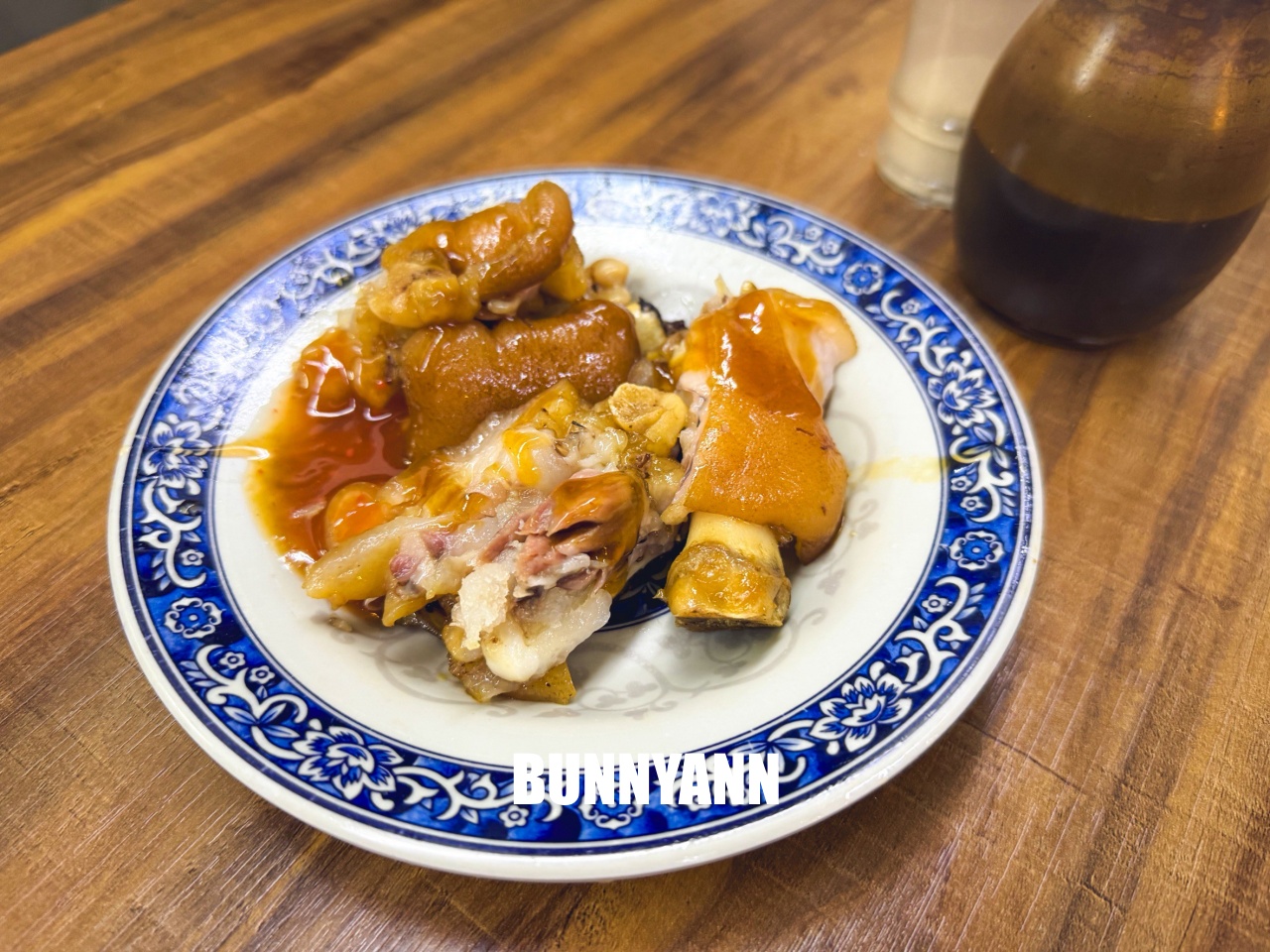 基隆美食【長腳麵食】隱藏巷弄的超強豬腳麵,在地人大推的500碗得獎名店! 基隆美食【長腳麵食】隱藏巷弄的超強豬腳麵,在地人大推的500碗得獎名店!