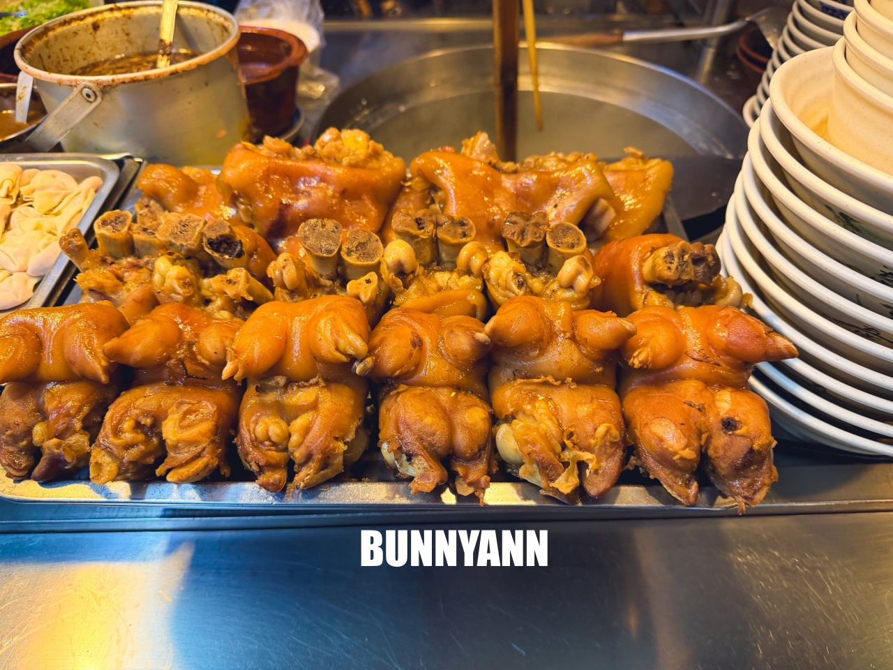 基隆美食【長腳麵食】隱藏巷弄的超強豬腳麵,在地人大推的500碗得獎名店! 基隆美食【長腳麵食】隱藏巷弄的超強豬腳麵,在地人大推的500碗得獎名店!