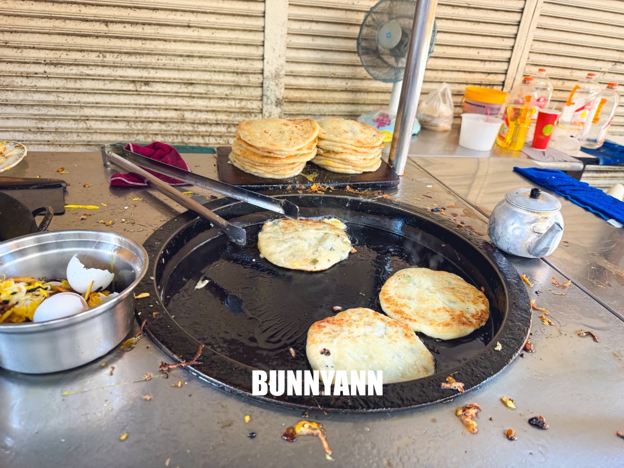北投美食【阿輝伯蘿蔔絲餅】在地人排隊的老麵好味道，現煎恰恰加蛋只要50元太佛心~