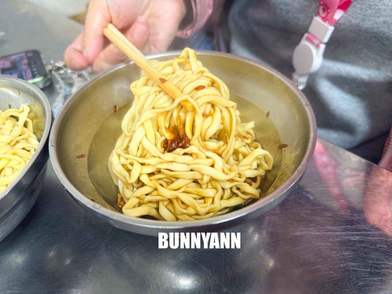 基隆美食「陳姐台灣食堂」!在地人私藏的平民銅板美味,超肥美大腸蚵仔麵線與滷豬腳必吃! 基隆美食「陳姐台灣食堂」!在地人私藏的平民銅板美味,超肥美大腸蚵仔麵線與滷豬腳必吃!