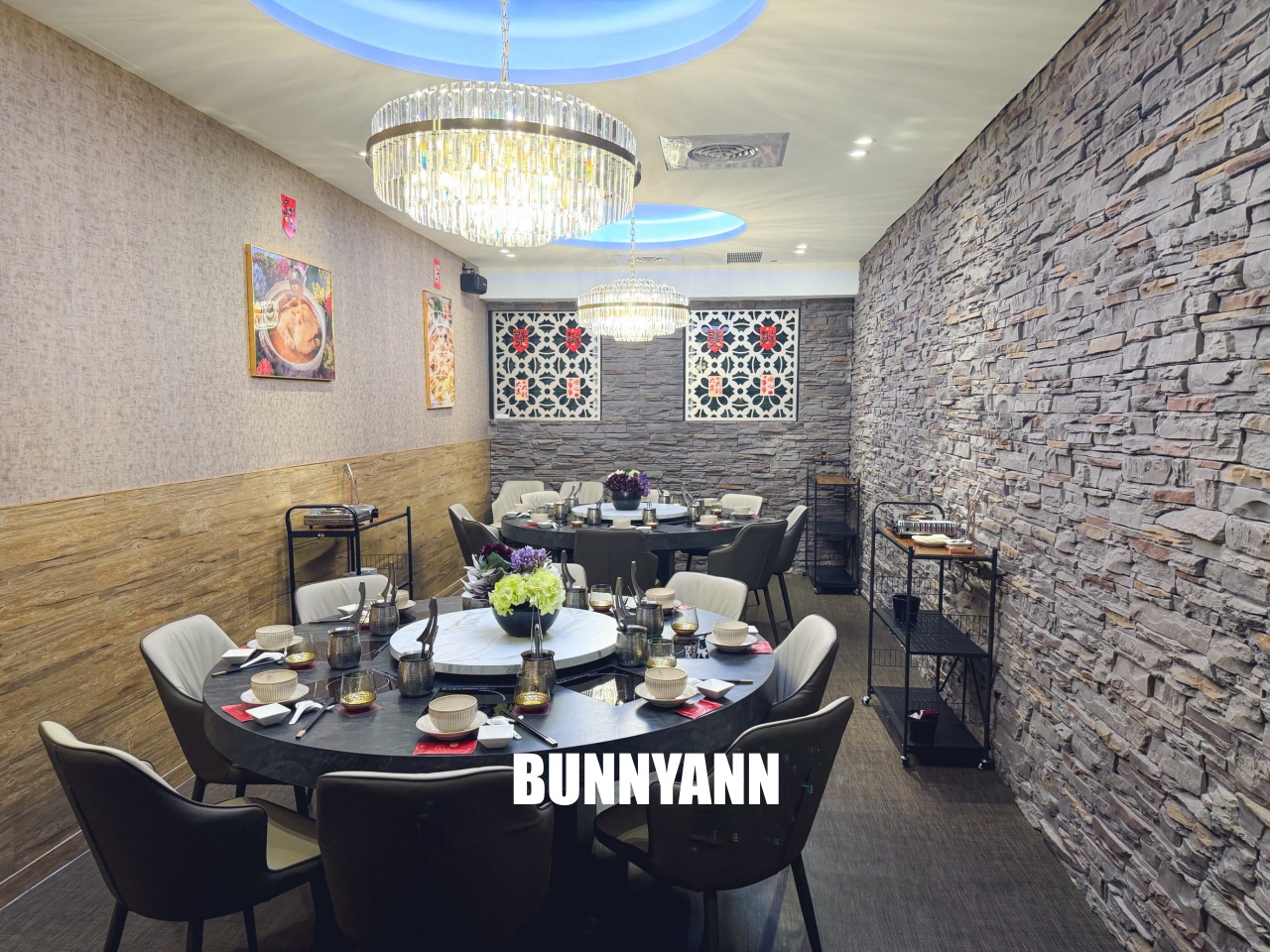 台北信義區美食「君曜雞湯」，被譽為雞湯界的LV！濃郁金黃湯頭超銷魂，包廂聚餐推薦