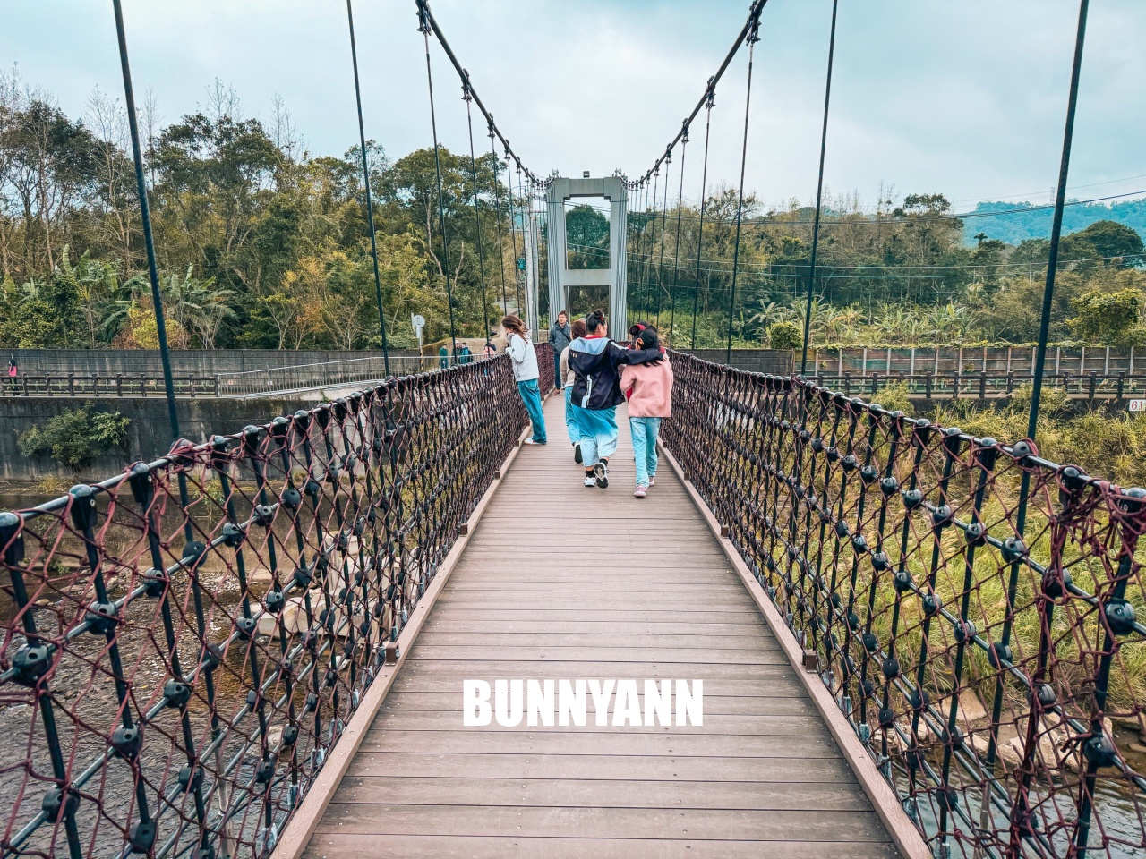 坪林森林系秘境！那個咖啡吧，隱身在山林裡的木造小屋，喝咖啡、康普茶，放空整個下午超Chill！