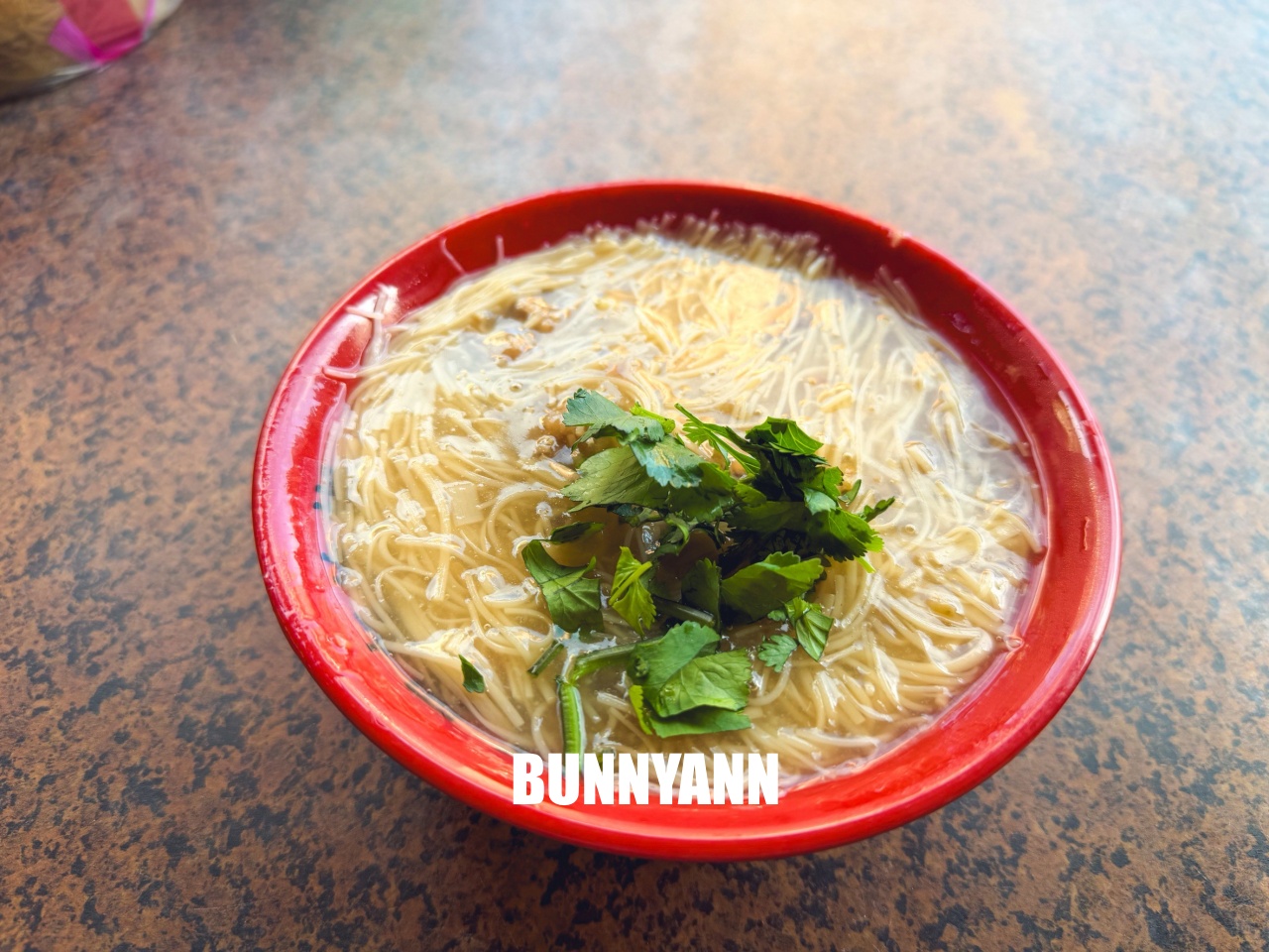 彰化【王罔麵線糊】鹿港百年麵線糊老店，一開門即排隊也甘願等候